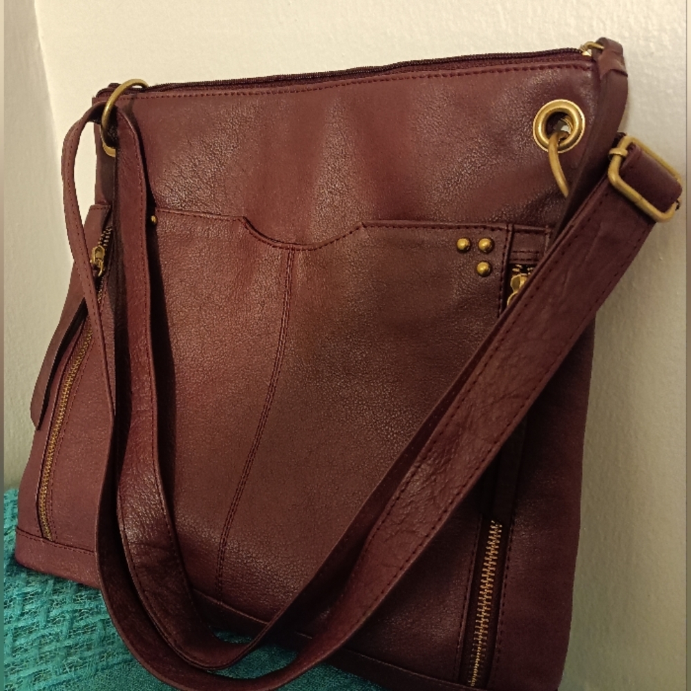 Beautiful ❤️ Burgundy Great American Leather Hobo Shoulder Bag